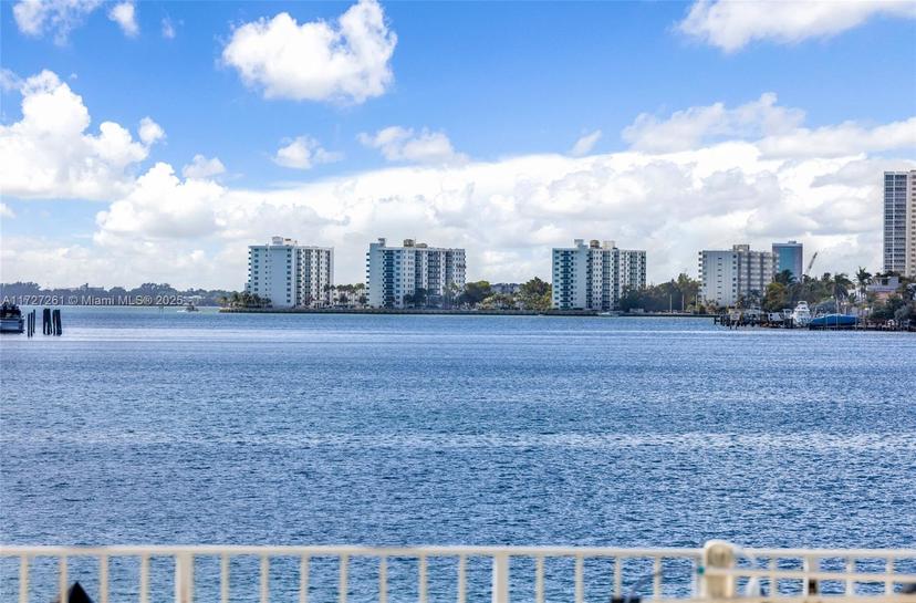 Picture of 6830 Indian Creek Dr # 1D, Miami Beach FL 33141