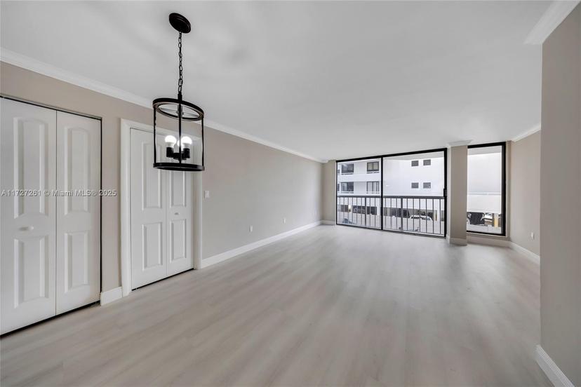 Picture of 6830 Indian Creek Dr # 1D, Miami Beach FL 33141