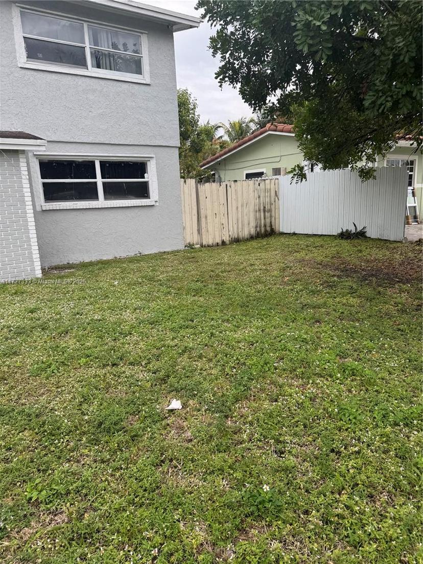 Picture of 2410 NE 2Nd Ter, Pompano Beach FL 33064