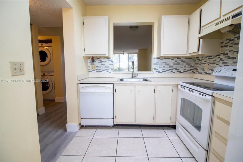 Picture of 7730 NW 50Th St # 507, Lauderhill FL 33351