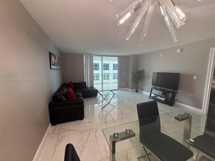 Picture of 1200 Brickell Bay Dr # 2214, Miami FL 33131