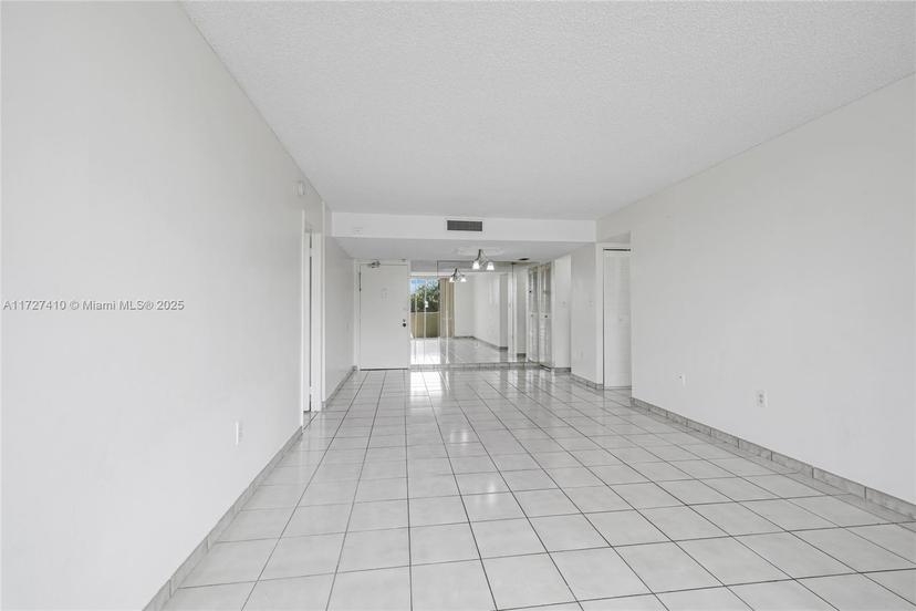 Picture of 4675 W 18Th Ct # 204, Hialeah FL 33012