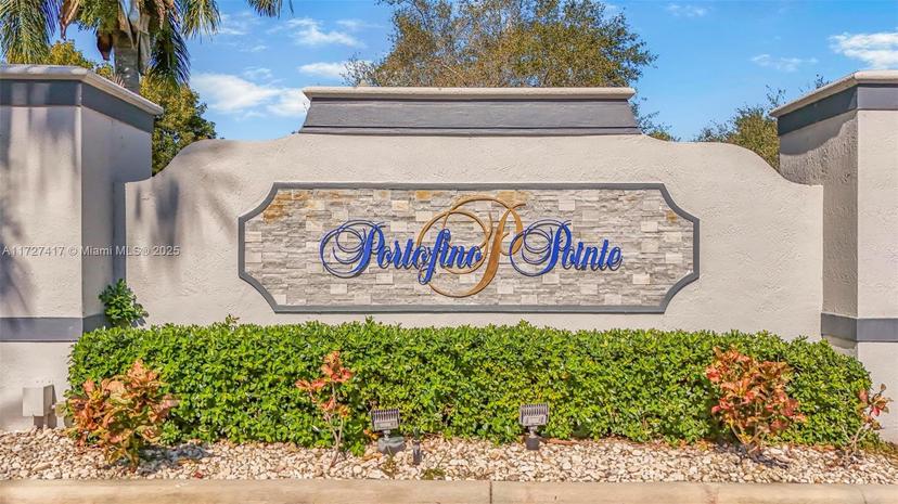 Picture of 3736 NE 9 Ct, Homestead FL 33033