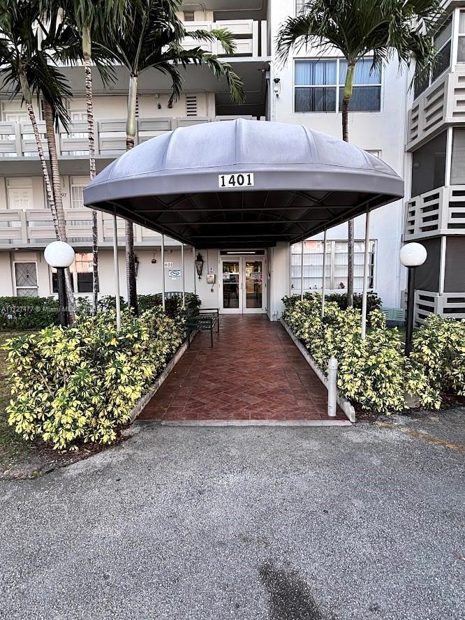 Picture of 1401 NE Miami Gardens Dr # 892, Miami FL 33179