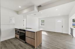 Picture of 939 NW 12Th St, Fort Lauderdale, FL 33311