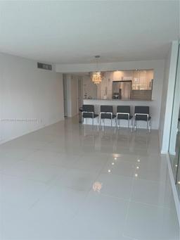 Picture of 1410 S Ocean Dr # 305, Hollywood, FL 33019