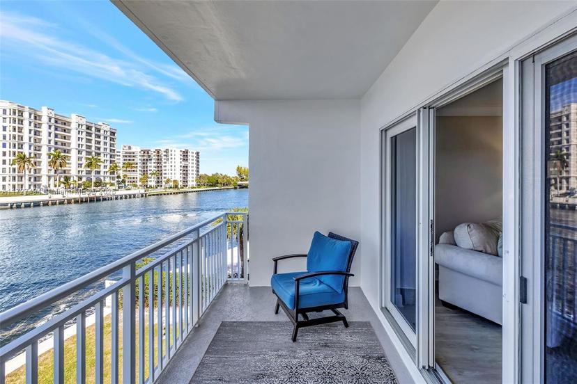 Picture of 1111 N Riverside Dr # 307, Pompano Beach FL 33062
