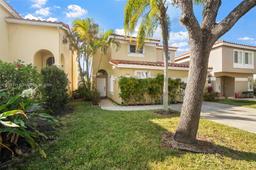 Picture of 1762 E Trafalgar Cir, Hollywood, FL 33020