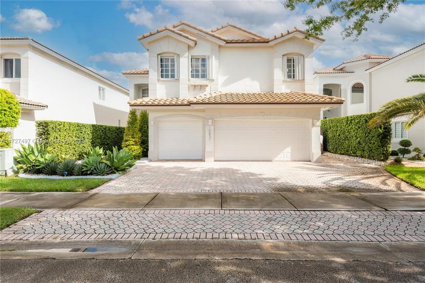 Picture of 10857 NW 73Rd Ter, Doral FL 33178