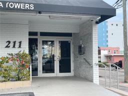 Picture of 211 S Ocean Dr # 505, Hollywood, FL 33019