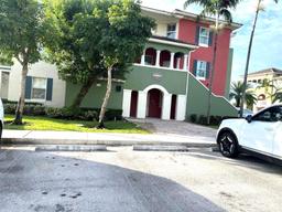 Picture of 10902 NW 83Rd St # 112, Doral, FL 33178
