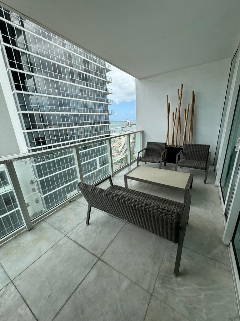Picture of 1040 Biscayne Blvd # 1505, Miami FL 33132