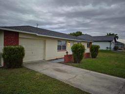 Picture of 1019 NW 7Th Place, Cape Coral, FL 33993
