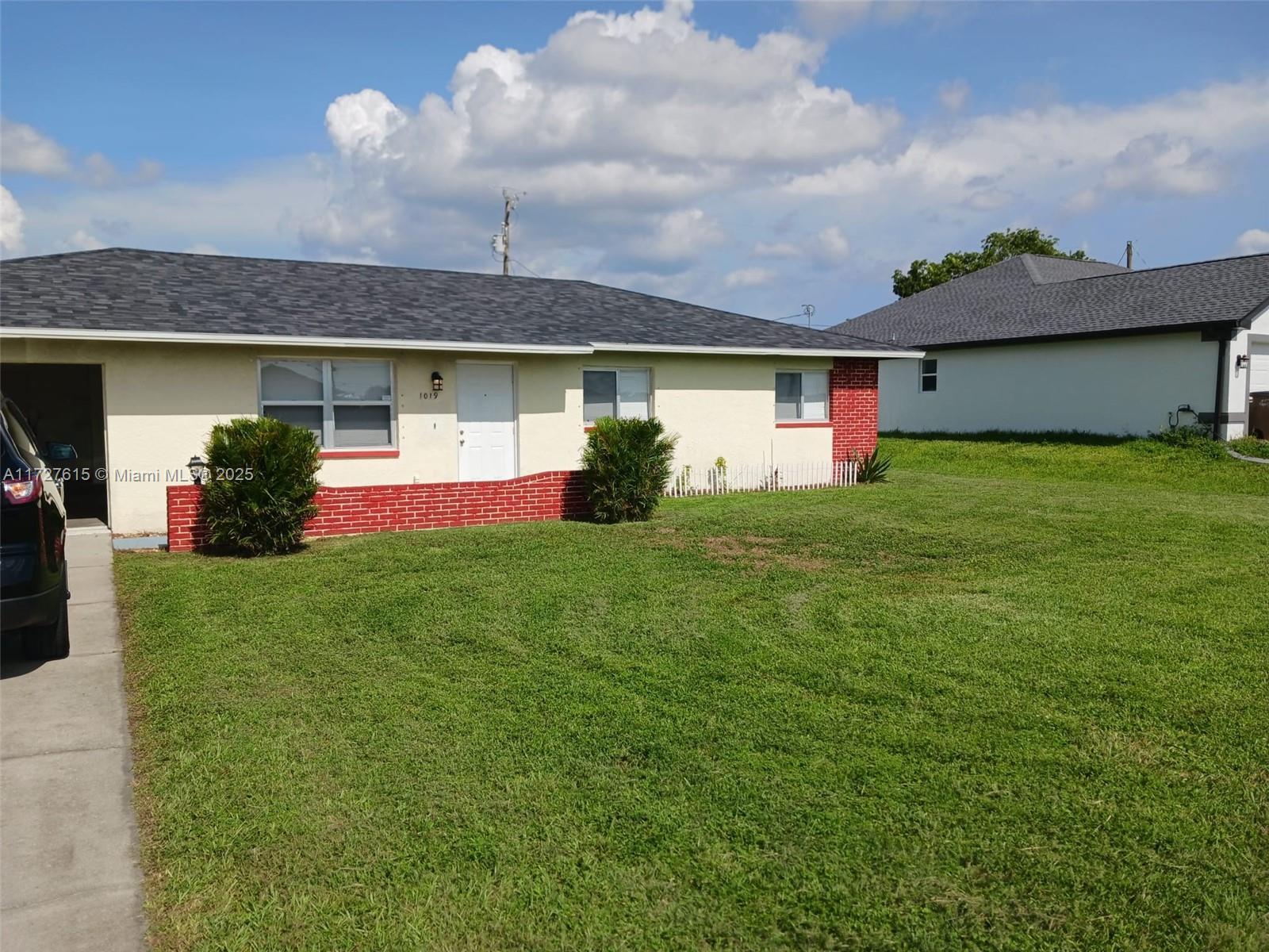 Picture of 1019 NW 7Th Place, Cape Coral, FL 33993