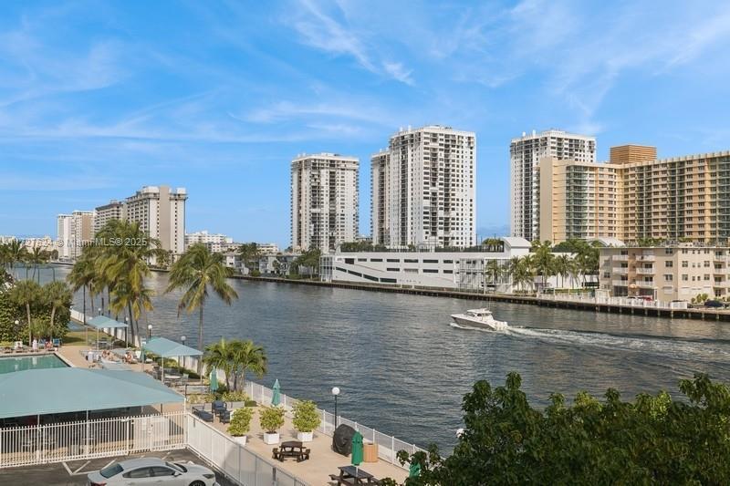 Picture of 800 Parkview Dr # 421, Hallandale Beach FL 33009