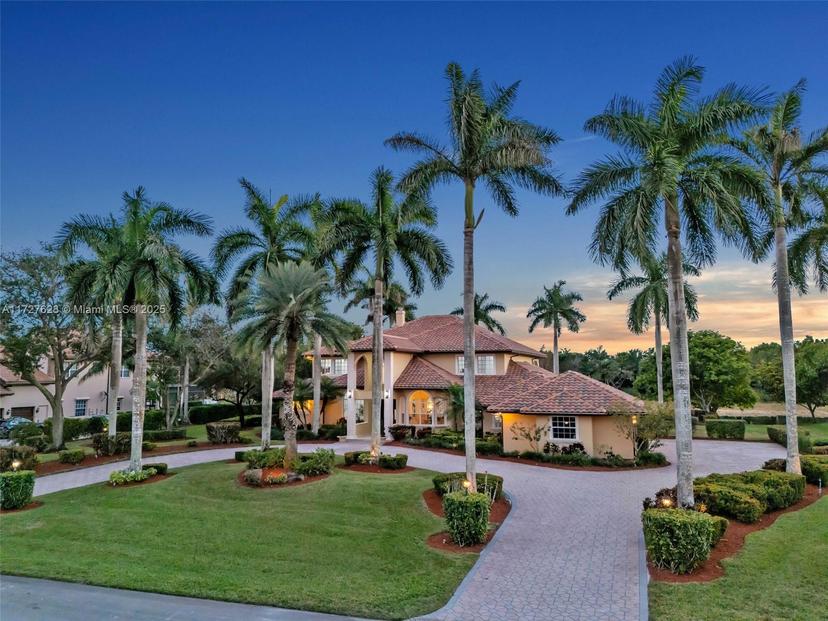 Picture of 3855 Windmill Lake Rd, Weston FL 33332