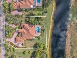 Picture of 3855 Windmill Lake Rd, Weston, FL 33332
