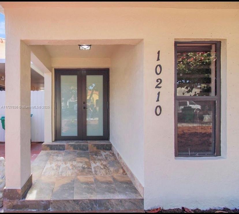 Picture of 10210 NW 125Th St, Hialeah Gardens FL 33018