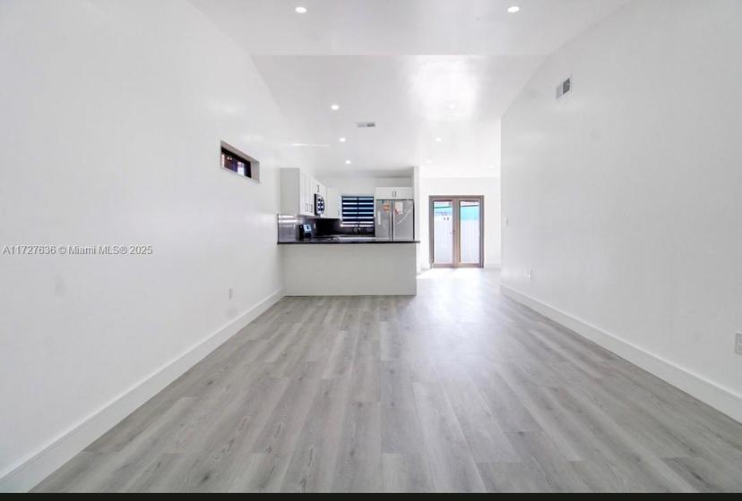 Picture of 10210 NW 125Th St, Hialeah Gardens FL 33018