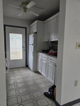 Picture of 160 NE 203Rd Ter # 18, Miami Gardens, FL 33179