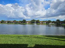 Picture of 786 NW 92Nd Ave # 786, Plantation, FL 33324