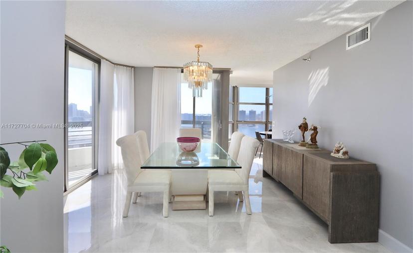 Picture of 3500 Mystic Pointe Dr # 2708, Aventura FL 33180