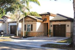 Picture of 2490 NE 4Th St, Homestead, FL 33033
