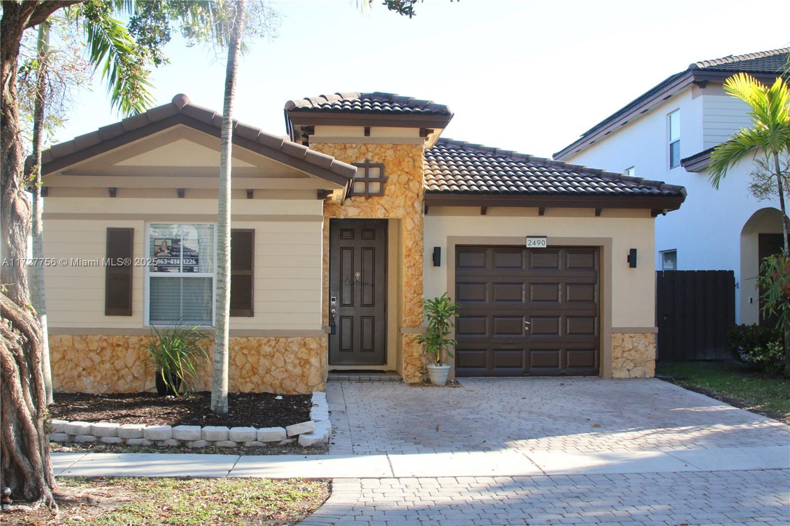 Picture of 2490 NE 4Th St, Homestead, FL 33033