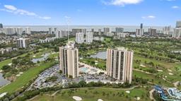 Picture of 20301 W Country Club Dr, Aventura, FL 33180