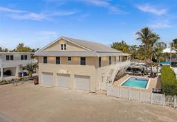 Picture of 28 Center Ln, Key Largo, FL 33037
