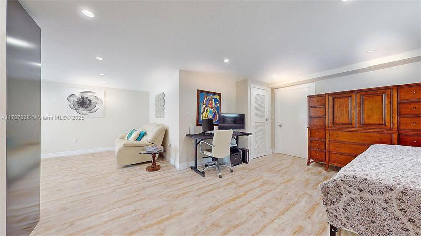 Picture of 28 Center Ln, Key Largo FL 33037