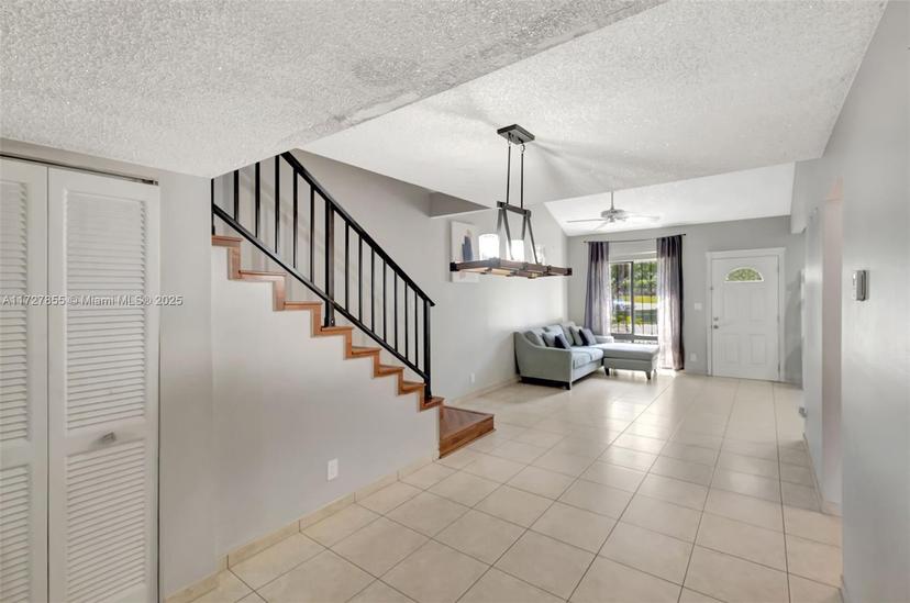 Picture of 457 NE 210Th Ter # 457, Miami FL 33179