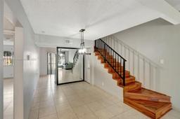 Picture of 457 NE 210Th Ter # 457, Miami, FL 33179