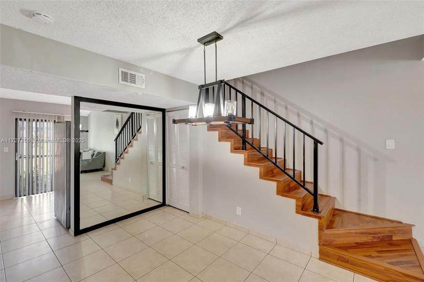 Picture of 457 NE 210Th Ter # 457, Miami FL 33179
