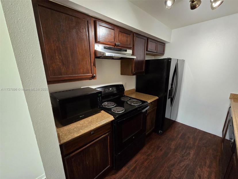 Picture of 2622 NW 33Rd St # 2011, Oakland Park FL 33309
