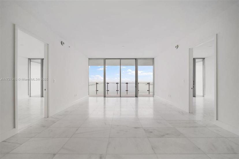 Picture of 700 NE 26 Ter # 3602, Miami FL 33137