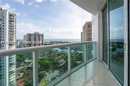 Picture of 19400 Turnberry Way # 2032, Aventura, FL 33180