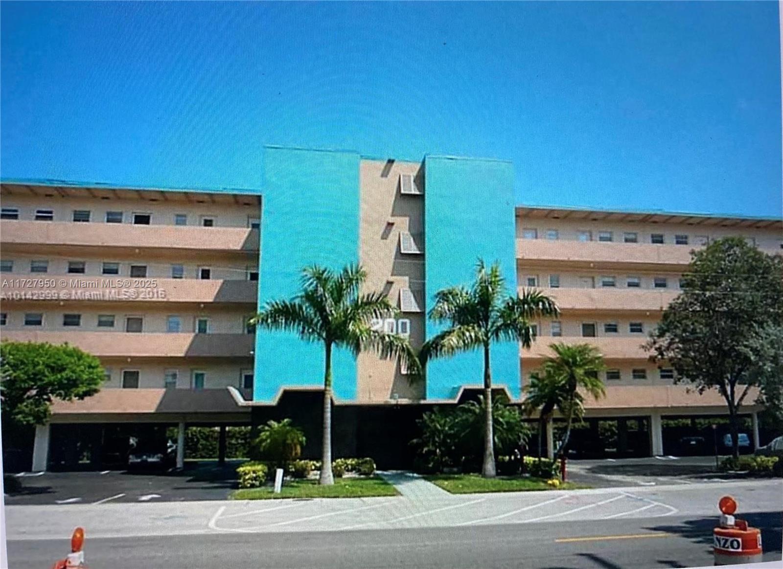 Picture of 200 NE 14Th Ave # 218, Hallandale Beach, FL 33009