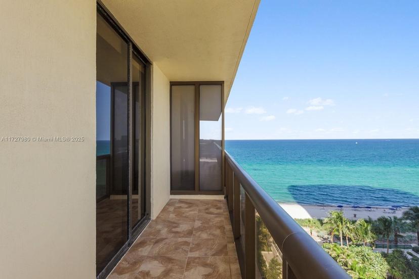 Picture of 16275 Collins Ave # 904, Sunny Isles Beach FL 33160