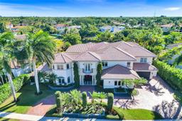 Picture of 530 Coconut Palm Ter, Plantation, FL 33324