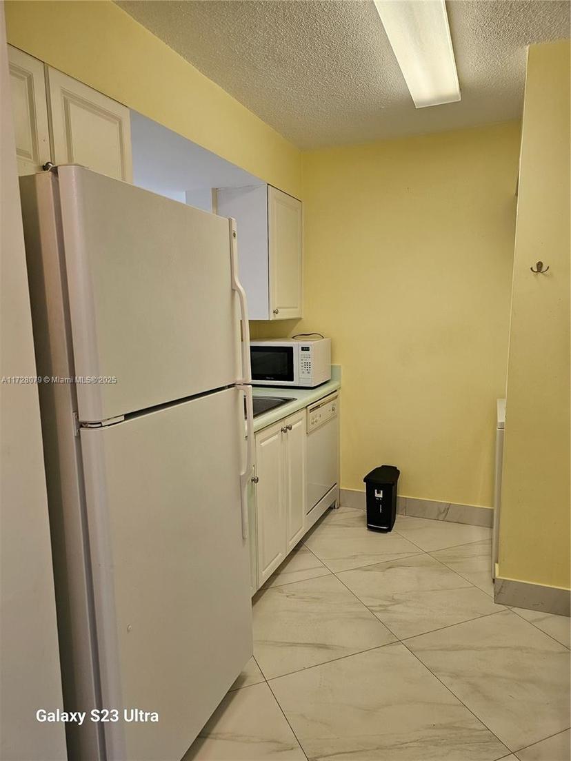 Picture of 1341 SE 3Rd Ave # 301, Dania Beach FL 33004
