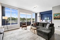 Picture of 3250 Grand Ave # 409, Miami, FL 33133