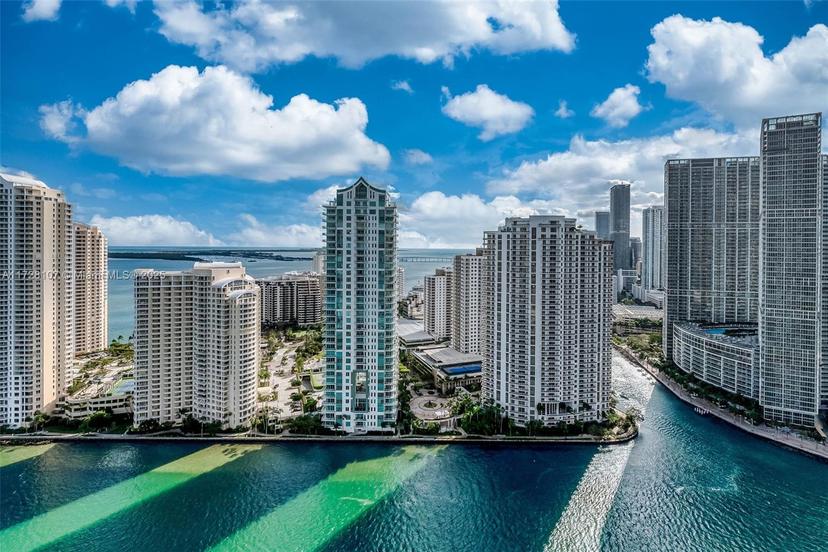Picture of 325 S Biscayne Blvd # 3819, Miami FL 33131