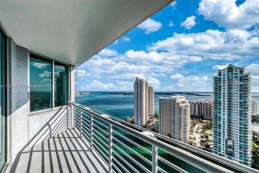 Picture of 325 S Biscayne Blvd # 3819, Miami FL 33131