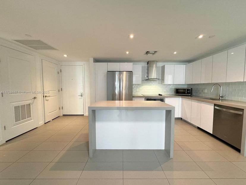 Picture of 1600 NE 1St Ave # 1917, Miami FL 33132