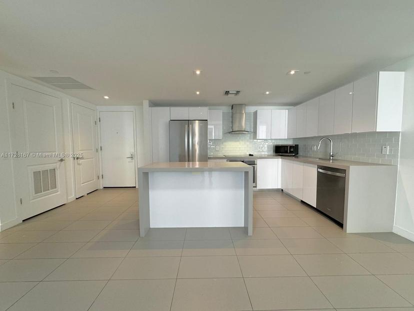 Picture of 1600 NE 1St Ave # 1917, Miami FL 33132