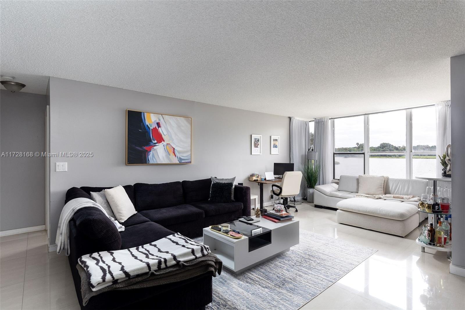 Picture of 2907 S Carambola Cir S # 105, Coconut Creek, FL 33066