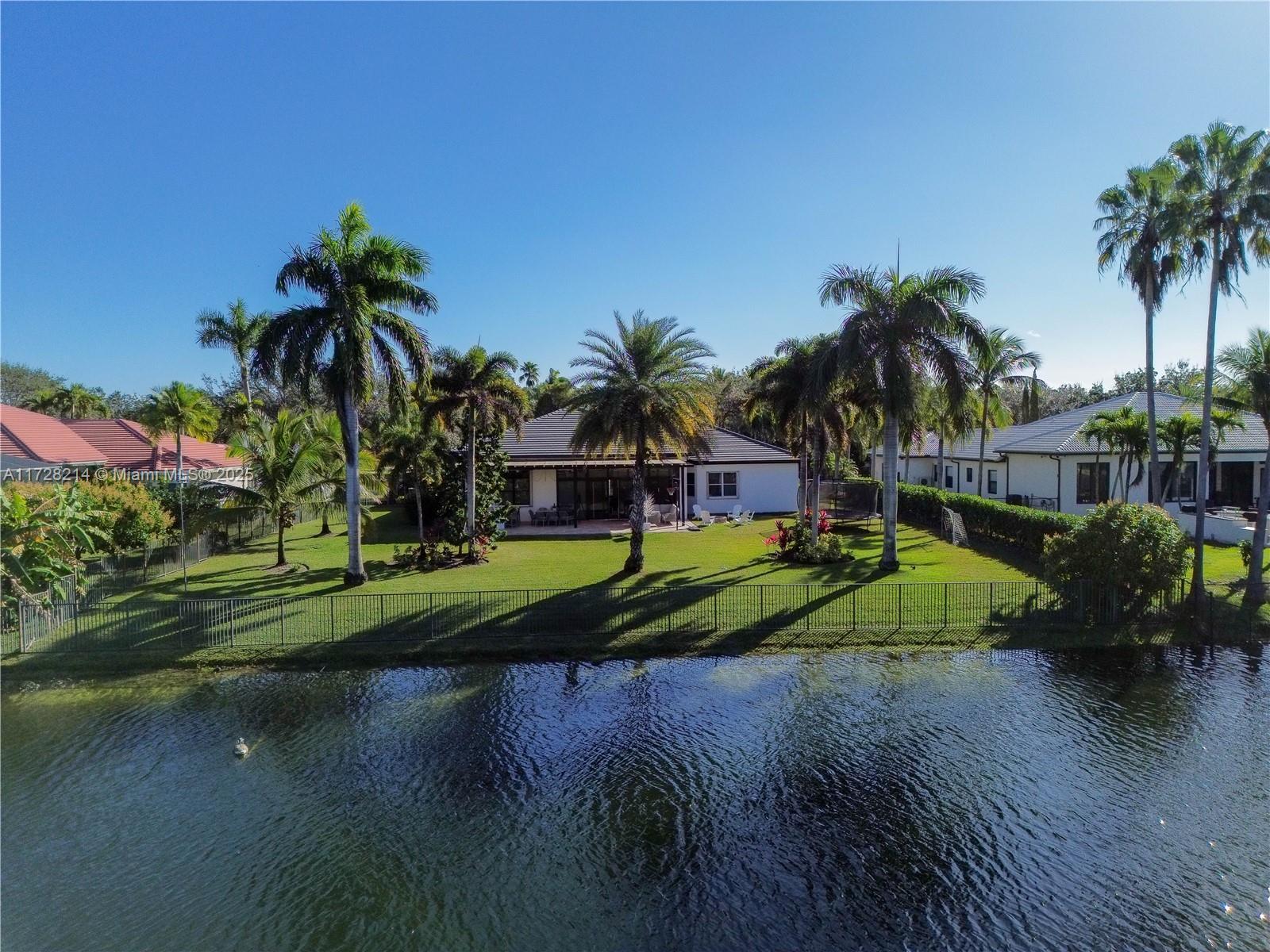 Picture of 4367 SW 134Th Ave, Davie, FL 33330