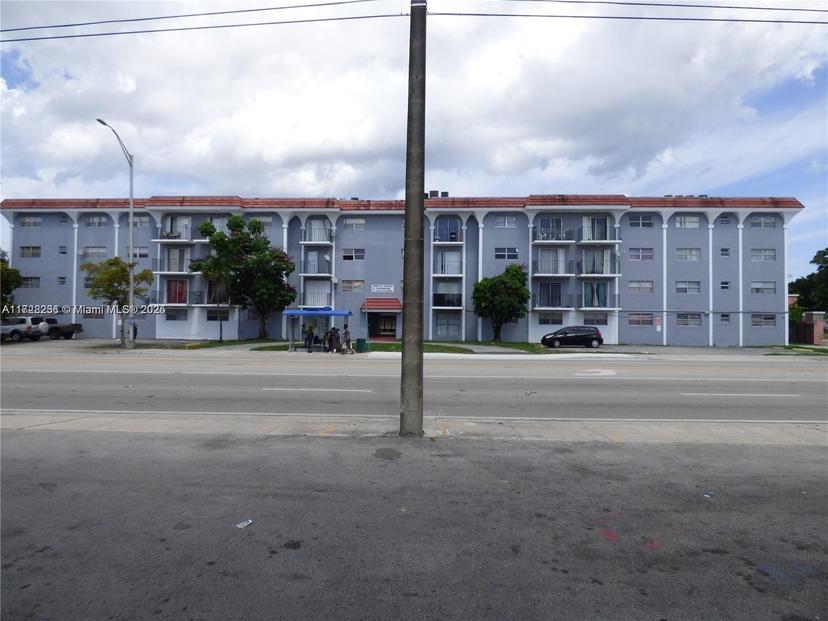 Picture of 13725 NE 6Th Ave # 202, North Miami FL 33161