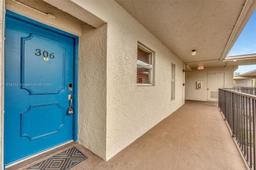 Picture of 3100 Riverside Dr # 306, Coral Springs, FL 33065